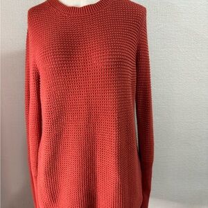 Max Studio Women's dark coral Knit Sweater size Medium eyelet style